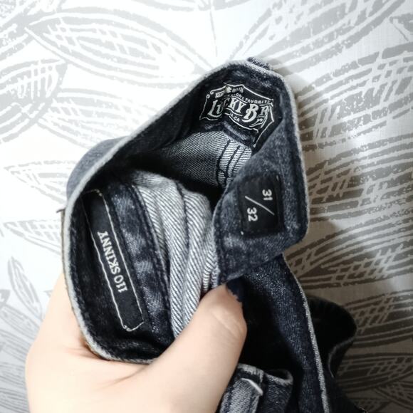 Lucky Brand Jeans 110 Athletic Slim Hawkins Wash Distressed Knee 31×32 Dark Wash - Picture 6 of 8